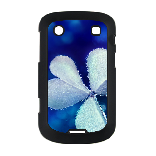 three leaves Case for BlackBerry Bold Touch 9900